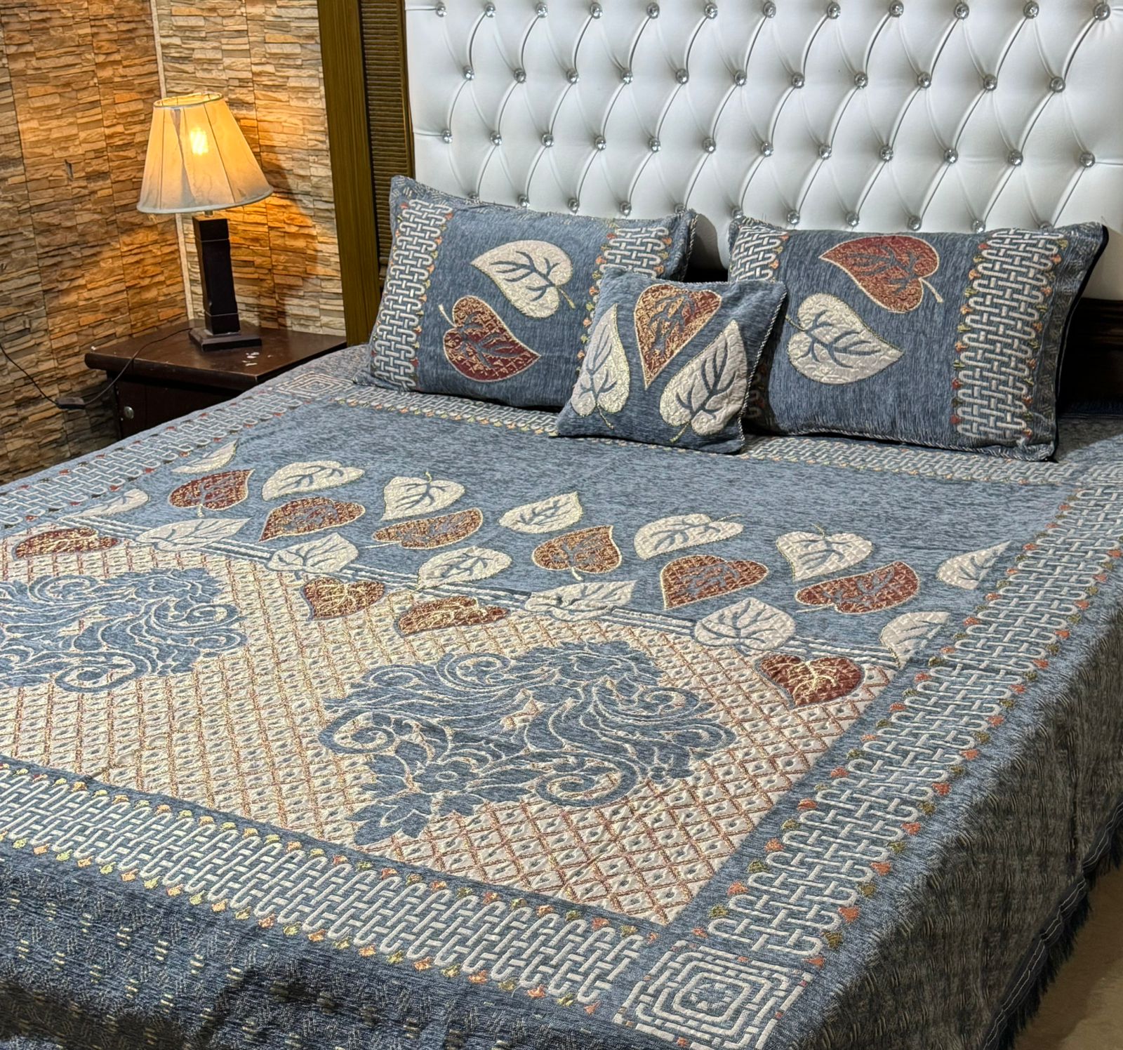 4Pc Velvet Jaquard Bedsheet (Ds No 1020)