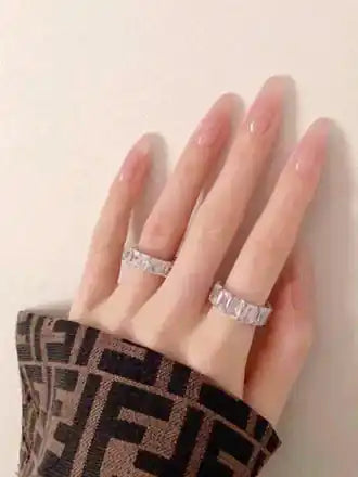 Luxury Press-On Nails (24Pcs) - Free Nail Kit Included 0006