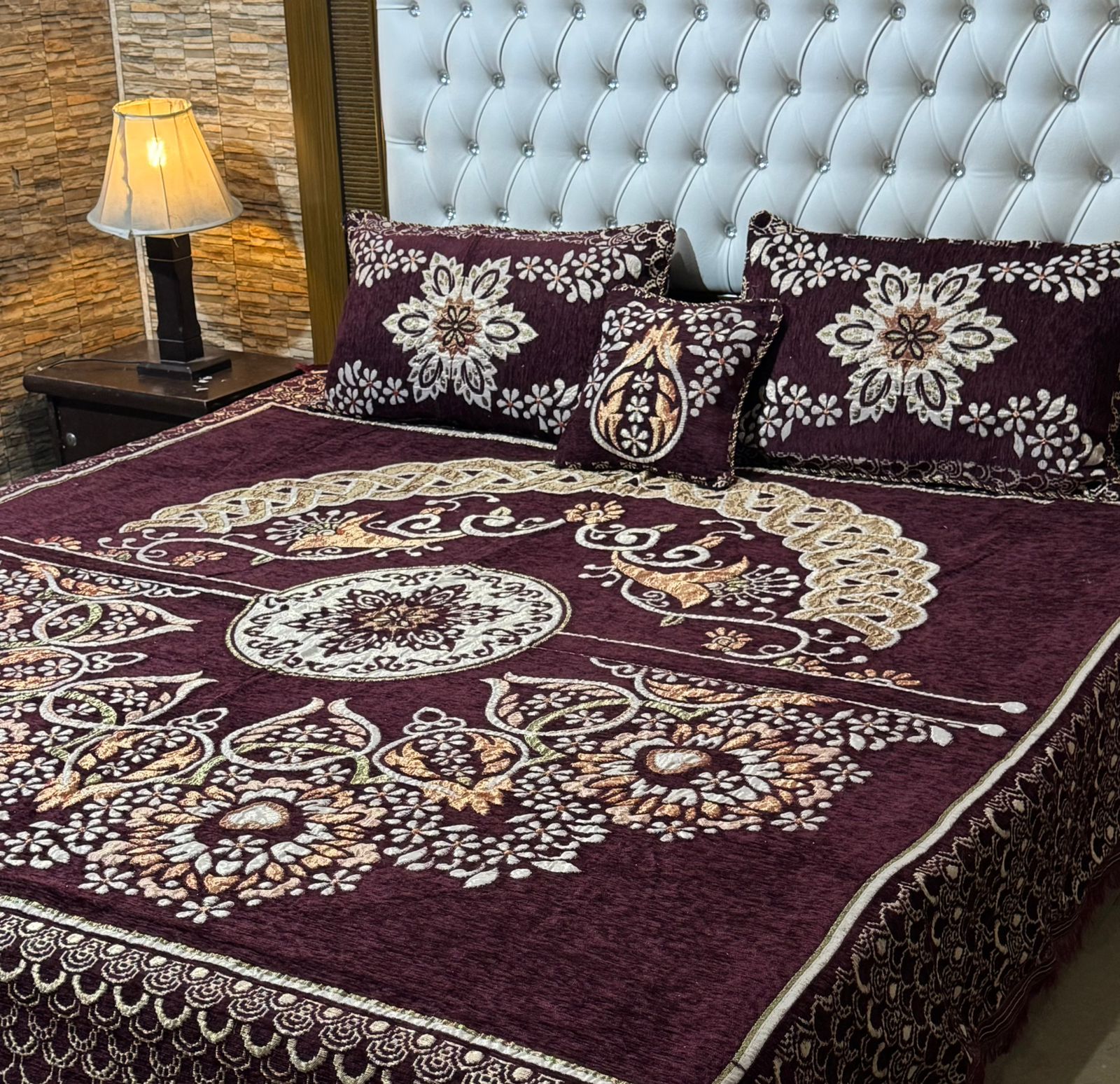 4Pc Velvet Jaquard Bedsheet (Ds No 1022)