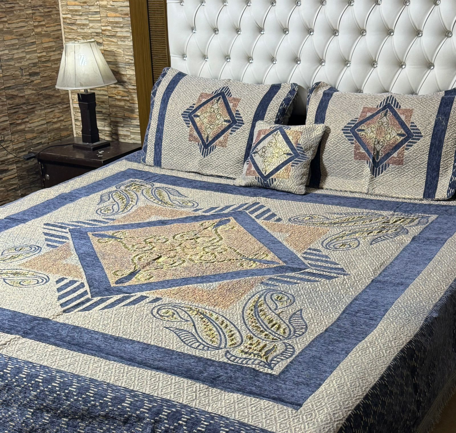4Pc Velvet Jaquard Bedsheet (Ds No 1019)