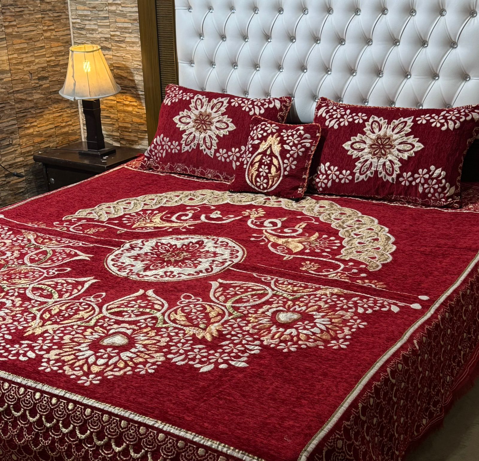 4Pc Velvet Jaquard Bedsheet (Ds No 1024)