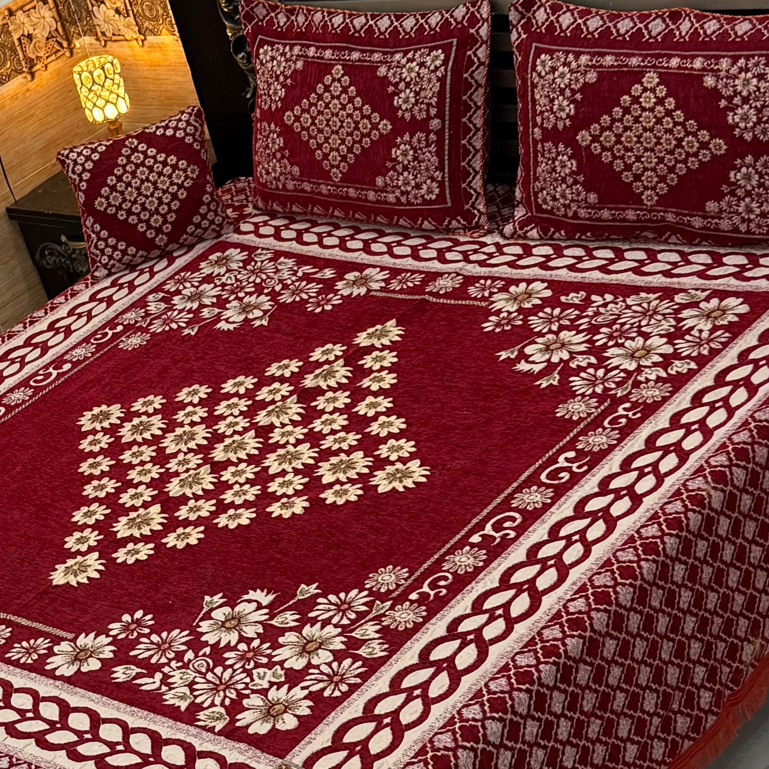 4Pc Velvet Jaquard Bedsheet (Ds No 1044)