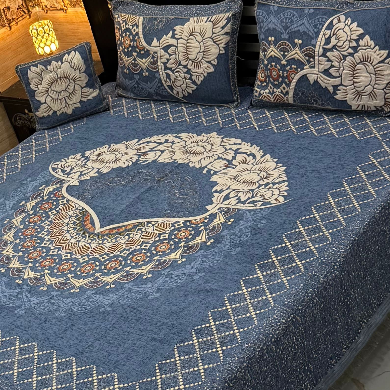 4Pc Velvet Jaquard Bedsheet (Ds No 1053)