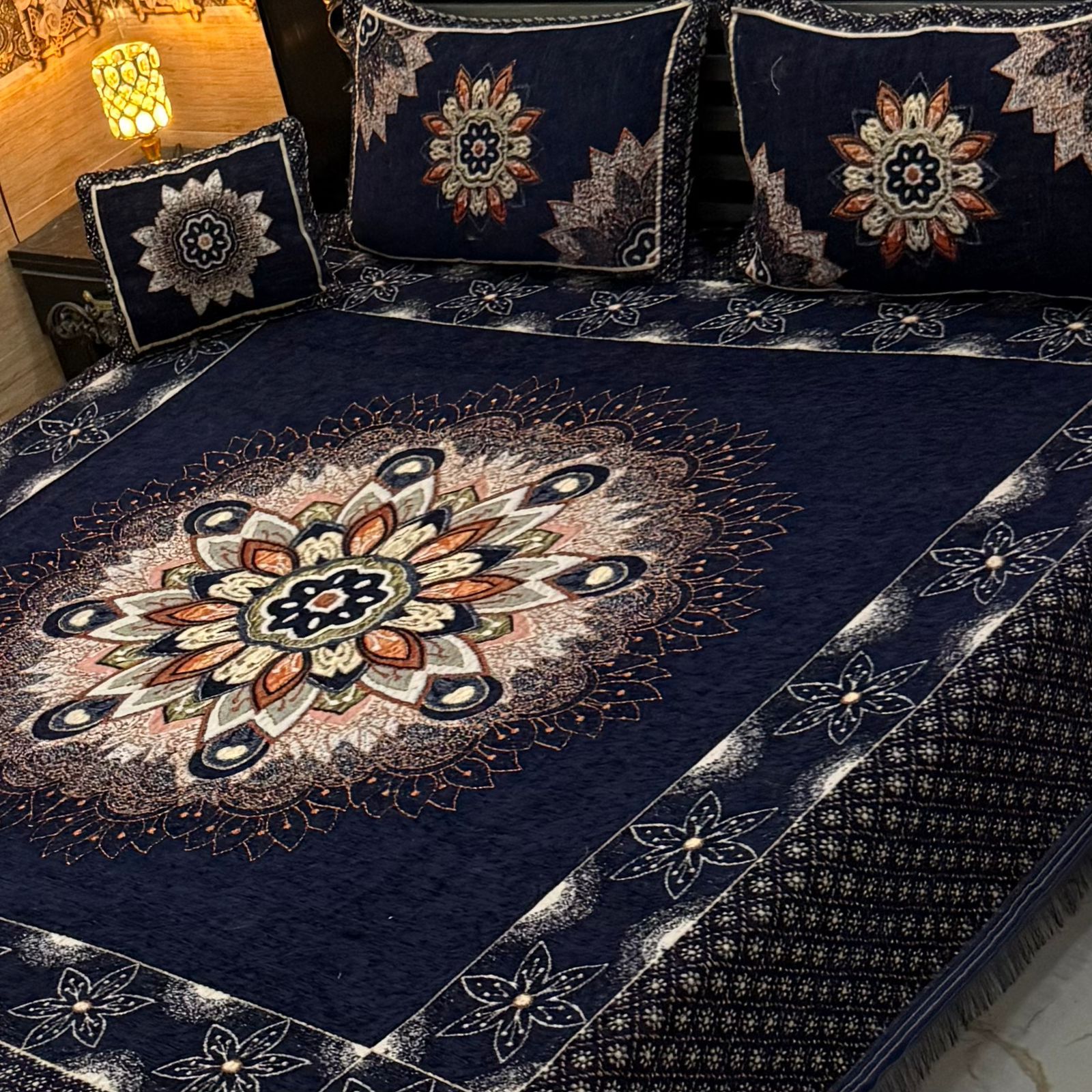 4Pc Velvet Jaquard Bedsheet (Ds No 1088)
