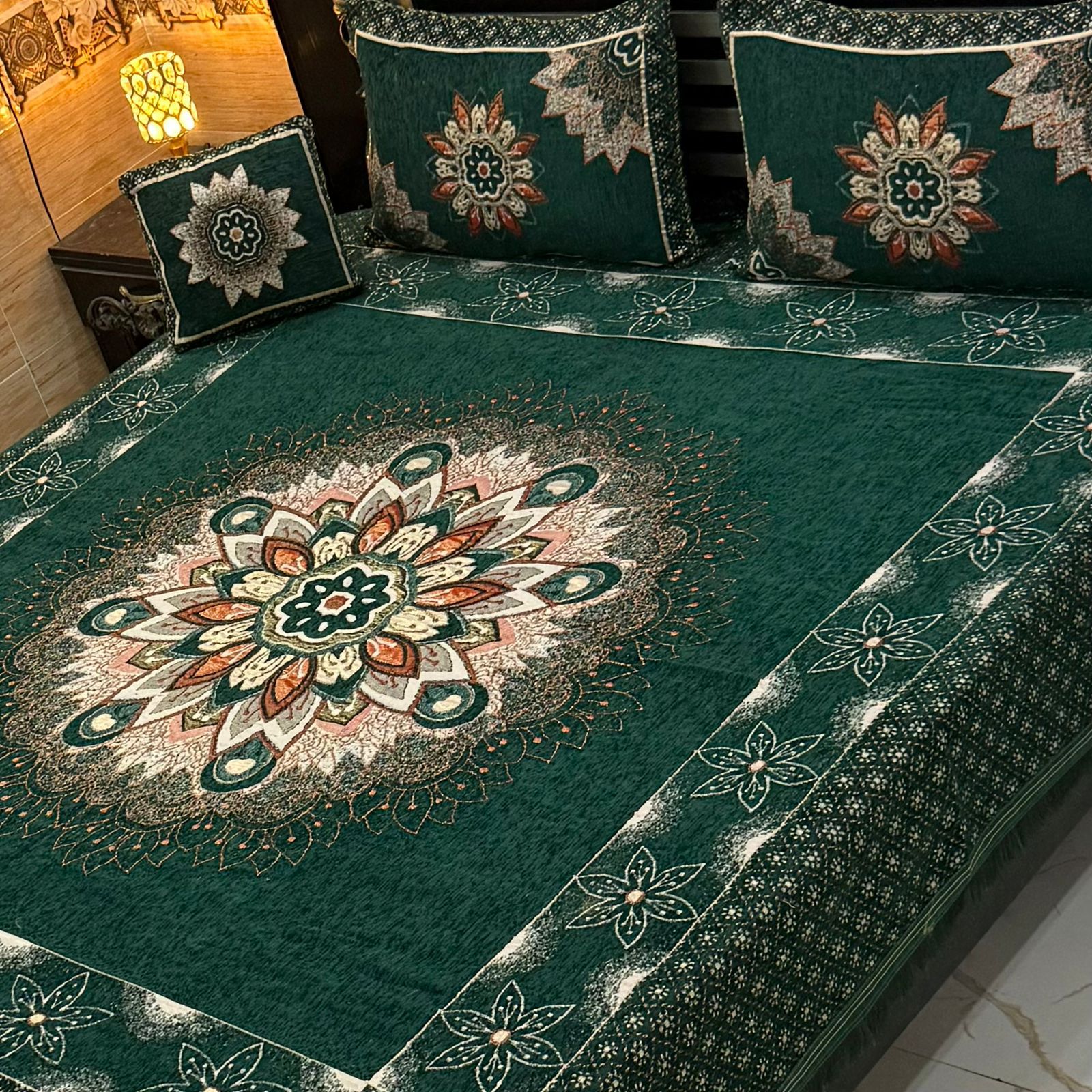 4Pc Velvet Jaquard Bedsheet (Ds No 1089)