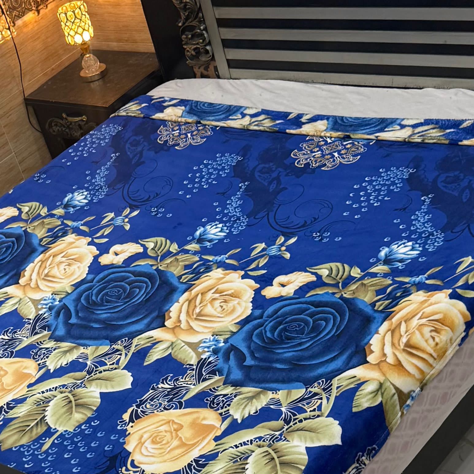 Luxury Summer AC  Blanket(Sky Blue Flower)