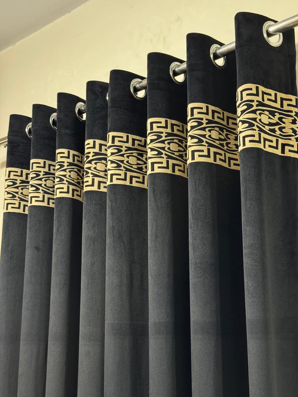 ⚜️ Velvet  Executive Curtain - Top border aplic design✨