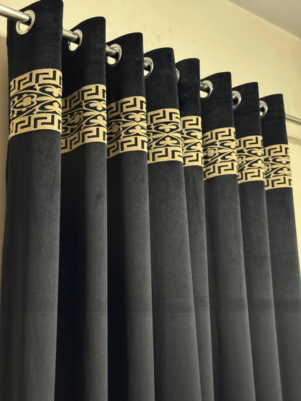 ⚜️ Velvet  Executive Curtain - Top border aplic design✨