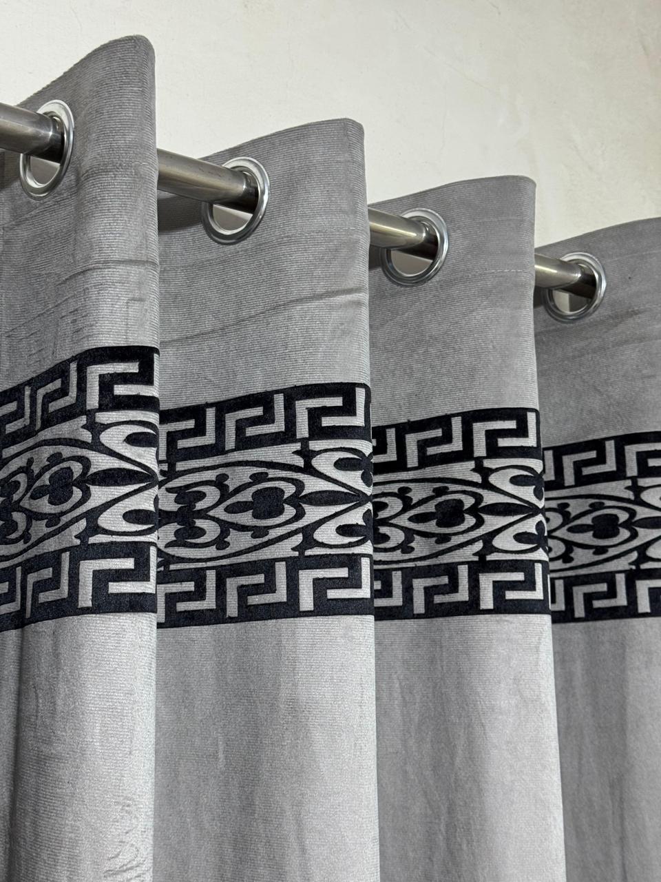 ⚜️ Velvet  Executive Curtain - Top border aplic design✨