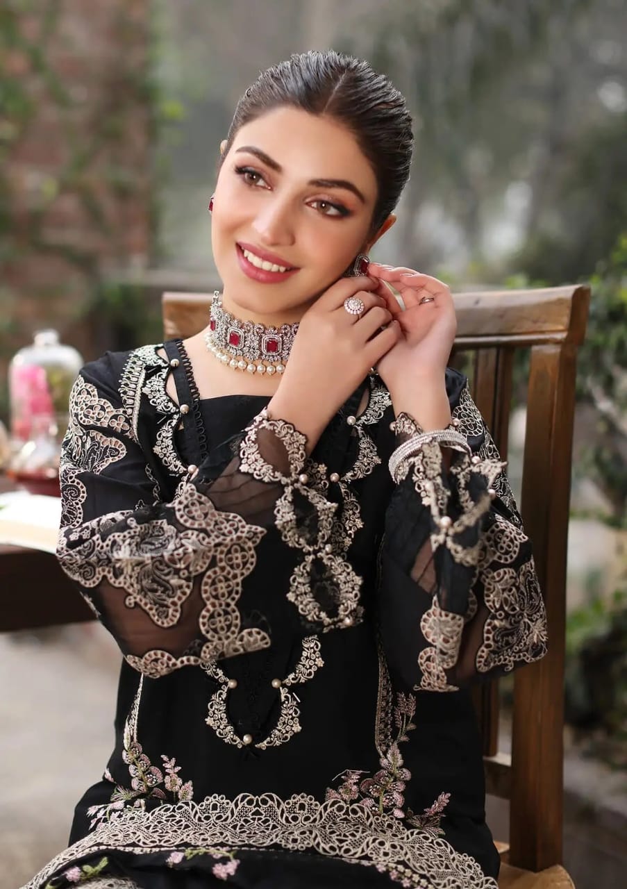 KAHF | NOOR | UNSTITCHED LAWN 3PC